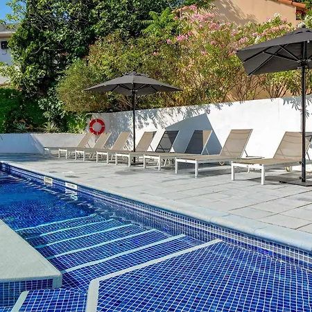 Mercure Centre Bompard La Corniche Otel